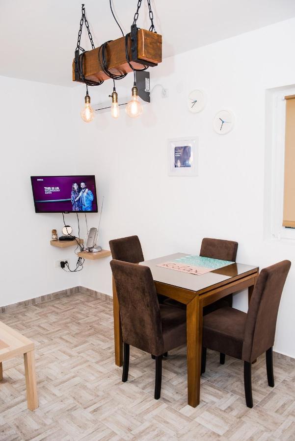 Apartment Sea&Sky Tivat Bagian luar foto