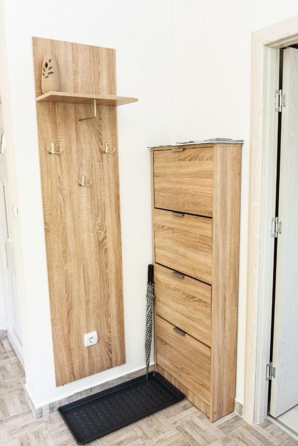 Apartment Sea&Sky Tivat Bagian luar foto